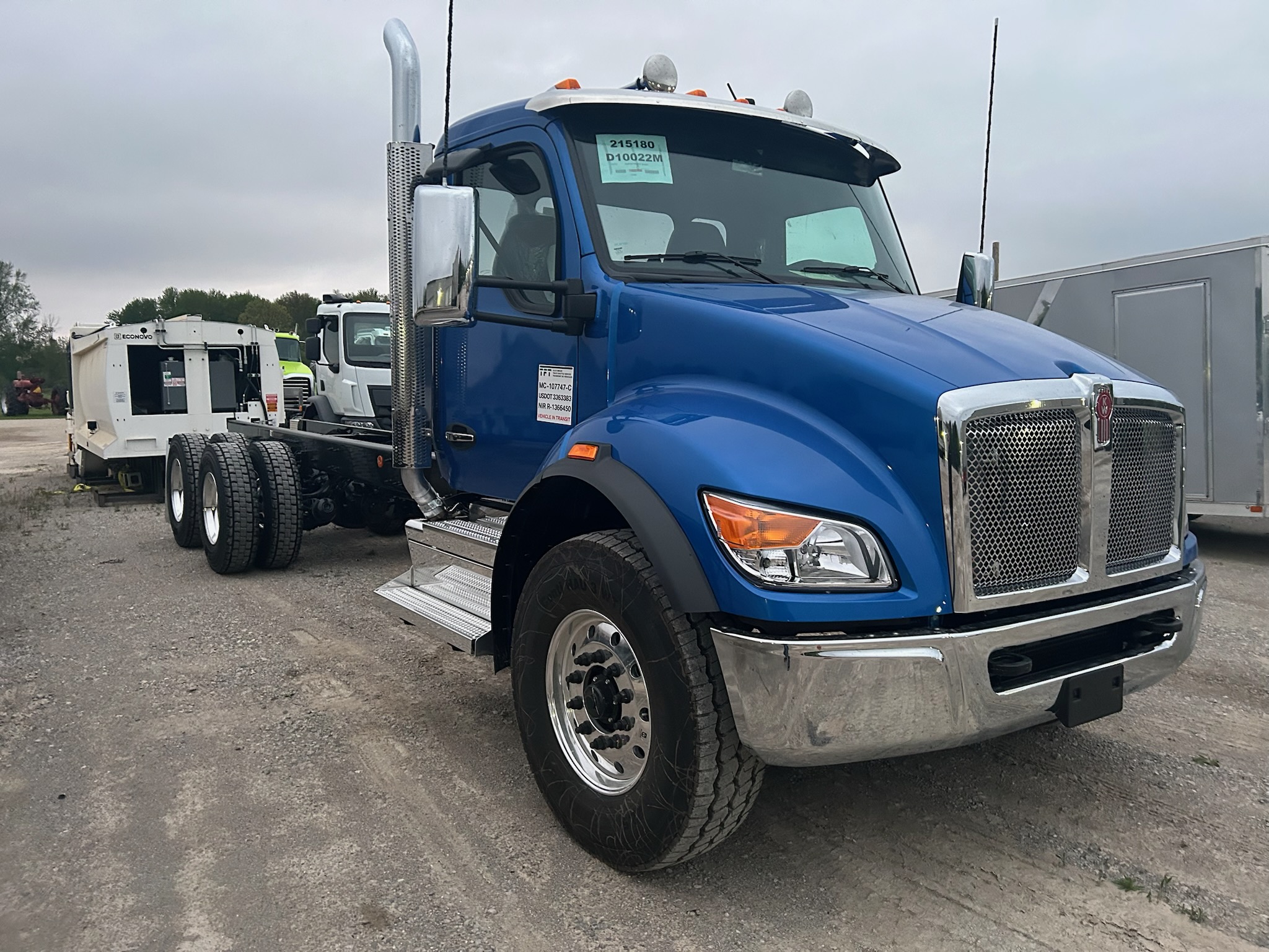 trident_truck2